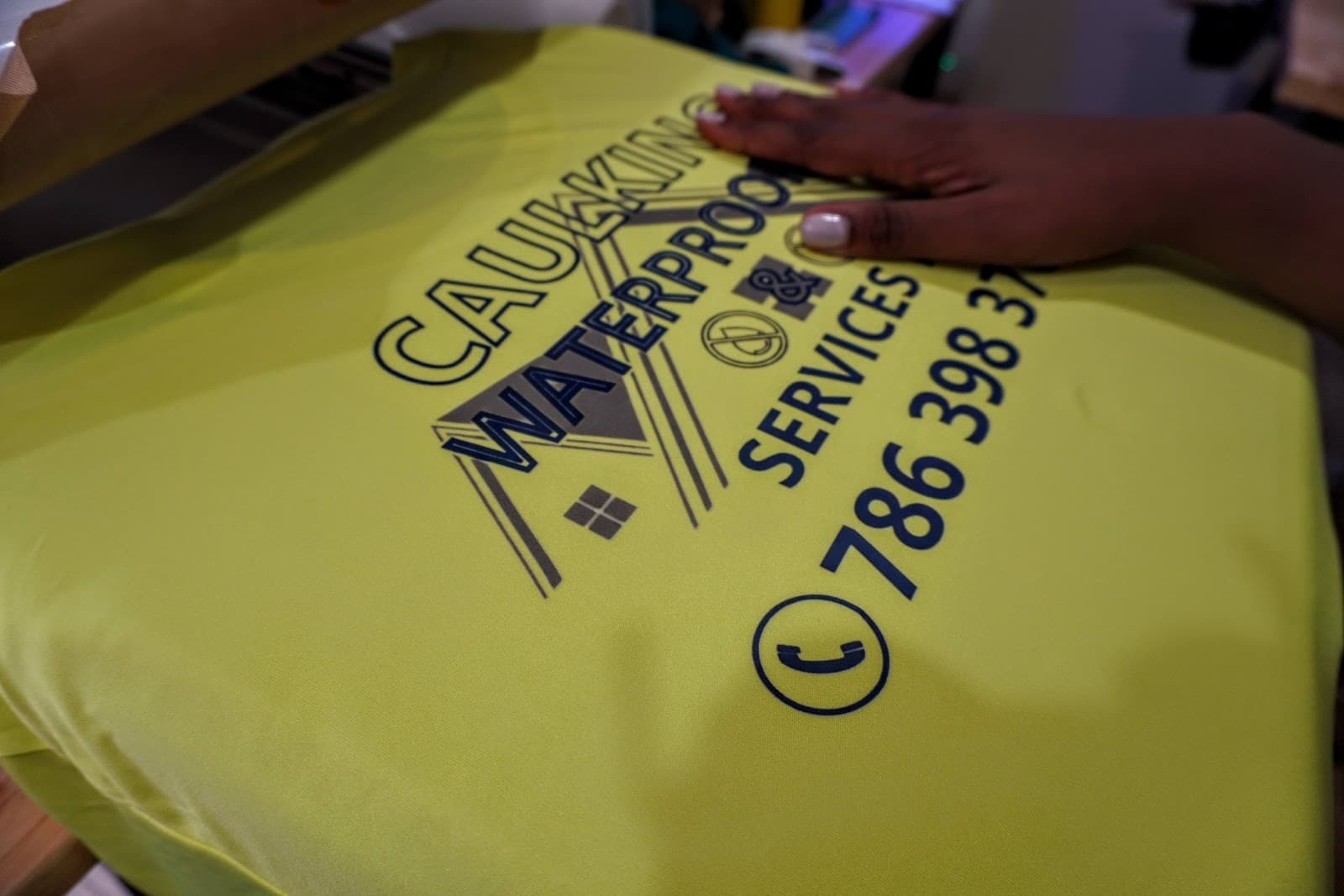 Chaquetas, Enguatadas y Otros Bordados